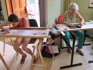 Josiane et Magali, brodeuses de mère en fille